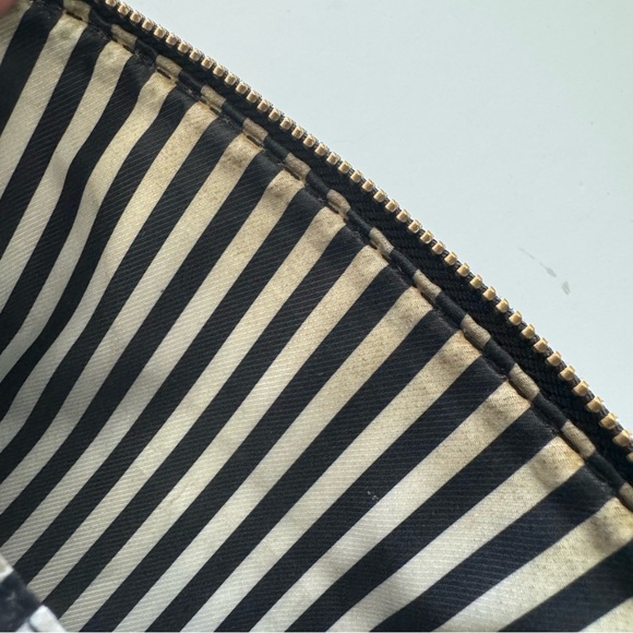 Kate Spade New York  Black Hanna Leather Crossbody Bag - Picture 11 of 12